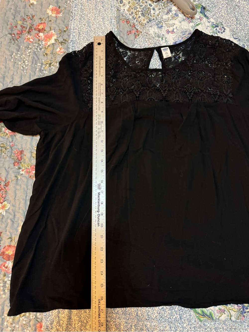 Old Navy XXL Black Lace Yoke Long Sleeve Blouse Top - Picture 6 of 6